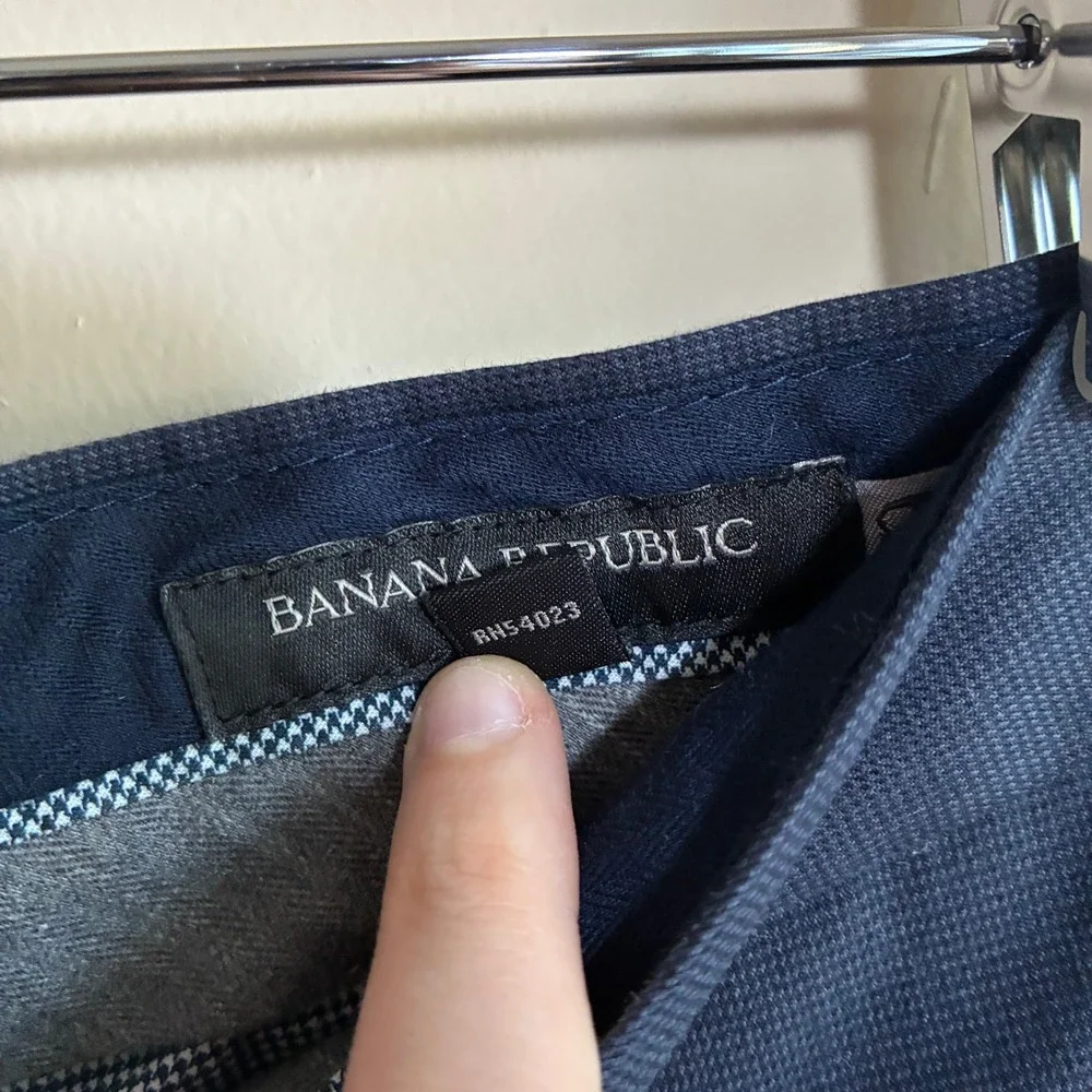 Banana Republic Slim Fit Chino Pants 29x30 Navy Blue Mens Cotton Stretch